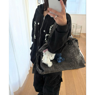 Túi đeo vai Beekman Stud Vintage Leather Shoulder Bag