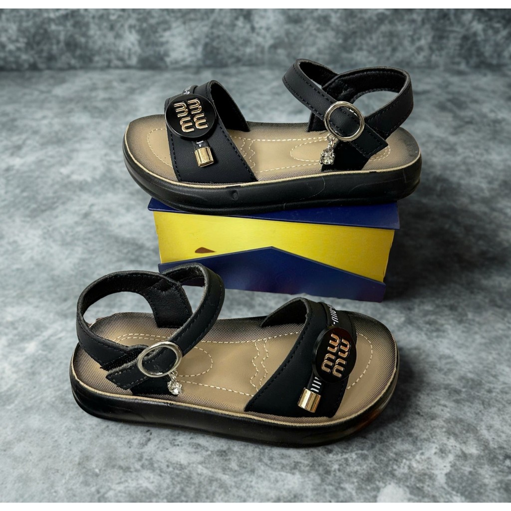 [M079] Sandal Bé Gái Quai Hậu Chữ M Siêu Nhẹ - Giày Sandal Cho Bé Từ 3-10 Tuổi Đế Êm Chân Phong Cách Hàn Quốc Mới