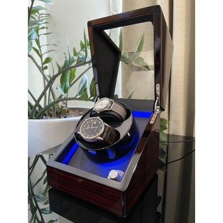 Hộp xoay đồng hồ cơ - Vỏ Gỗ Sơn Mài Đen Bóng - 4 chế độ xoay có đèn led - Mở lắp tự dừng