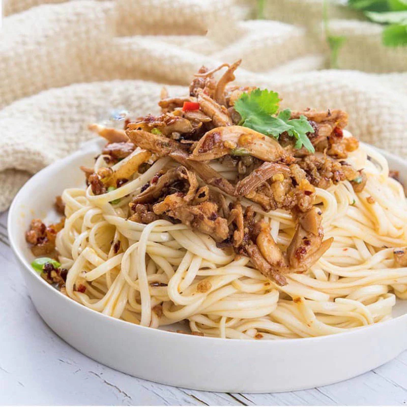 Mì Gia Đình Trần Khắc Minh 900g - Mì Sợi Khô Nội Địa Trung Quốc Cao Cấp, Sợi Dai Mướt Không Bở Nát Luka Food