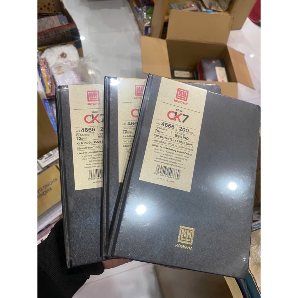 Sổ Da Hồng 200tr Hà MS : 4666 CK7, kích thước 125x210