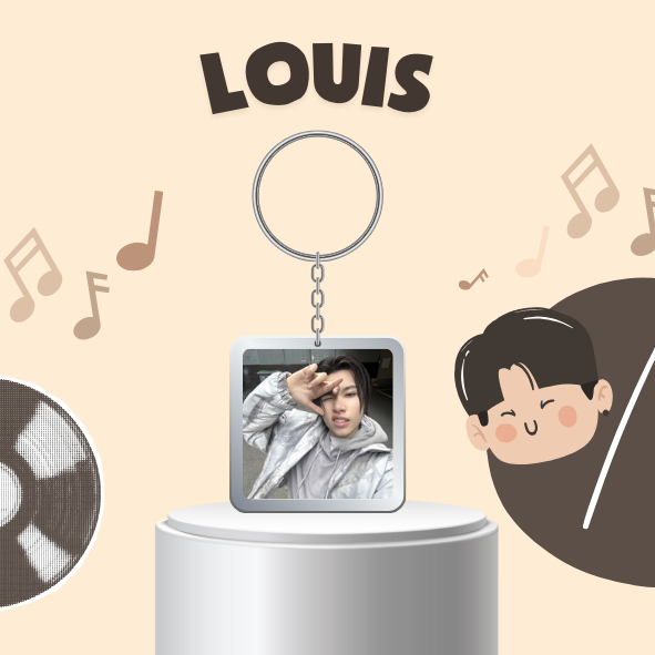 Móc khóa nhựa / keyring LOUIS nhóm nhạc Hàn Quốc Kpop LNGSHOT