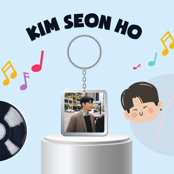 Keyring/ Móc Khoá mica diễn viên Kim Seon Ho-Tiếng yêu này, anh dịch được không?