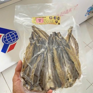 Khô Cá Ngát 500g 3 Nắng - Hút Chân Không - Đặc Sản Miền Tây Thơm Giòn Ngọt Tự Nhiên - Tặng Kèm Mắm Me - Không Phẩm Màu