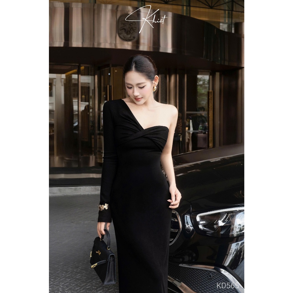 Đầm thun Khiết đen dài lệch vai có kèm vòng tay phong cách quyến rũ hiện đại KD565