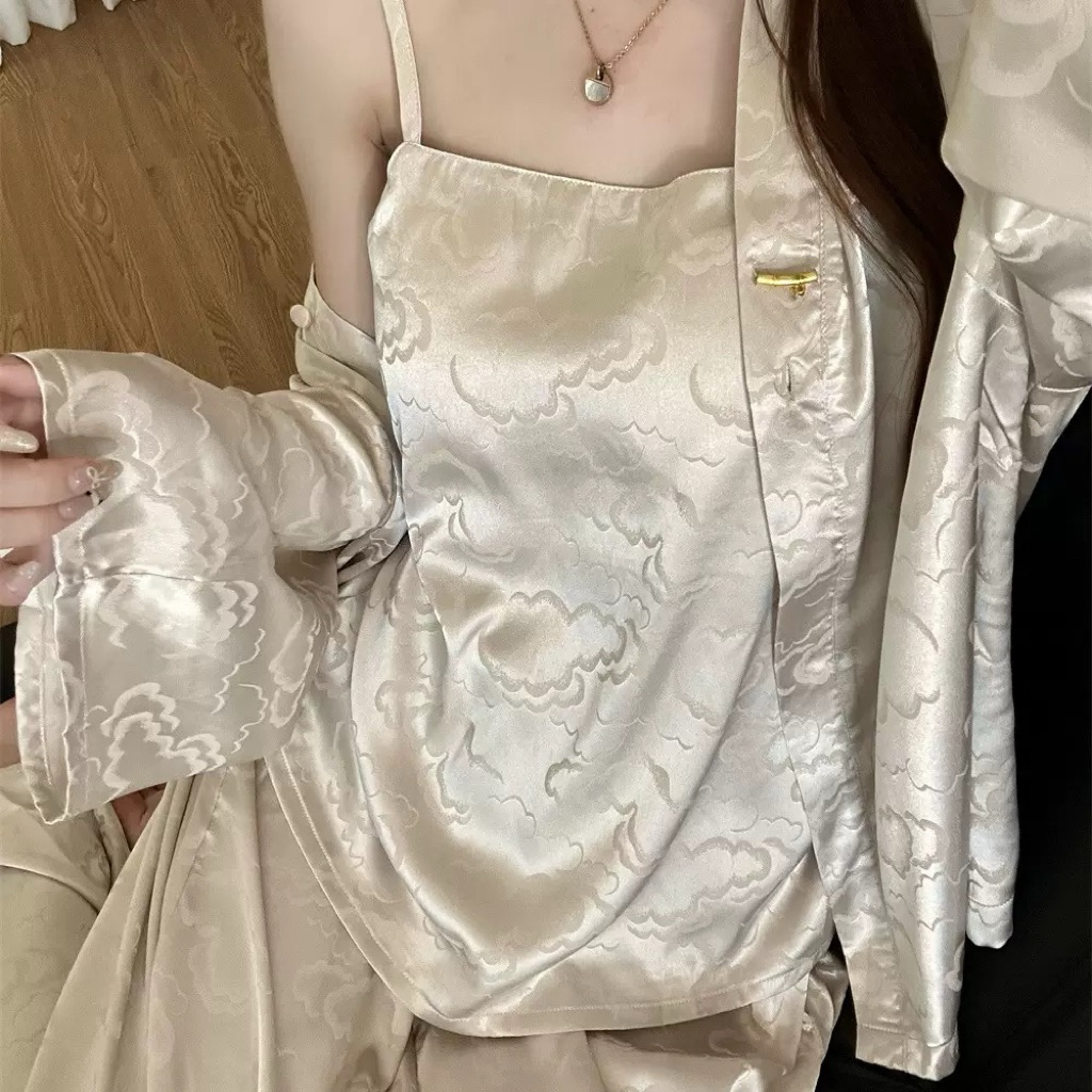 Bộ Đồ Ngủ Nữ Lụa Jacquard Cao Cấp, Áo Khoác Ngoài + Áo Hai Dây + Quần Dài Dệt Nổi Hoạ Tiết Vân Mây
