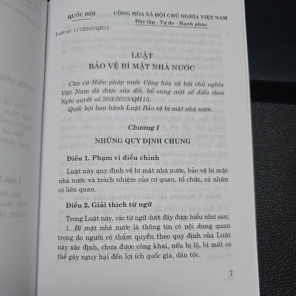 Sách - Luật bảo vệ bí mật nhà nước (NXB Chính trị quốc gia Sự thật)