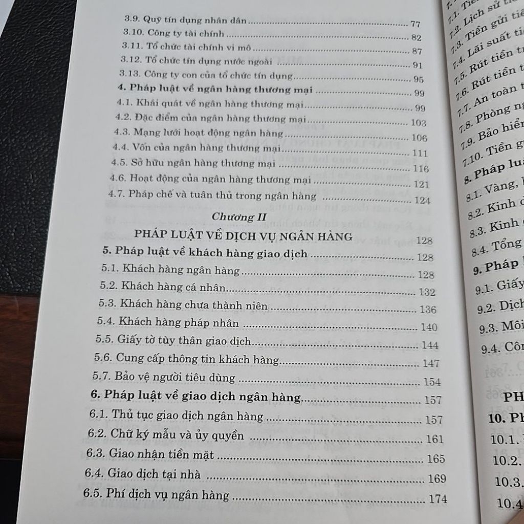 Sách - Cẩm nang pháp luật ngân hàng (Tái bản có sửa chữa, bổ sung)