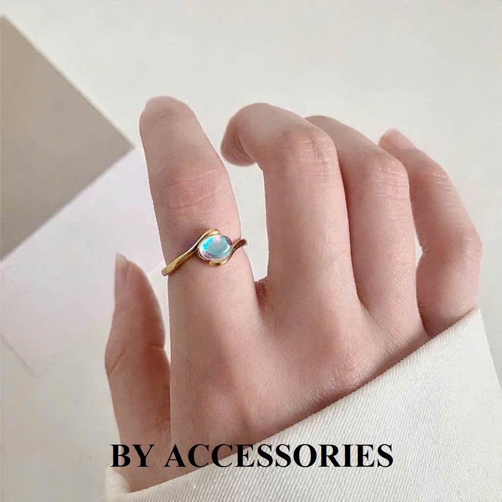 Nhẫn nữ titan khảm viên đá mặt trăng ánh xanh lung linh không gỉ WR2625 BY ACCESSORIES