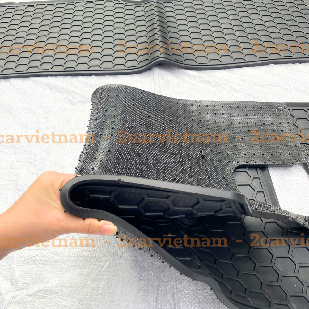 Thảm LÓT SÀN CAO SU xe MITSUBISHI DESTINATOR loại đúc dày dặn, 3 hàng ghế dễ vệ sinh