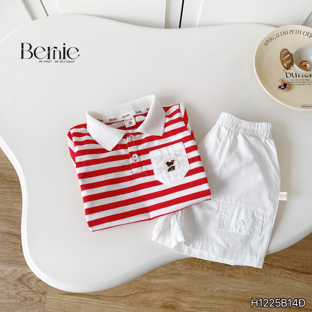 Bộ polo kẻ đỏ tag gấu phối quần kaki, bộ polo cotton vảy sơn sành điệu bé trai H1225b14Đ