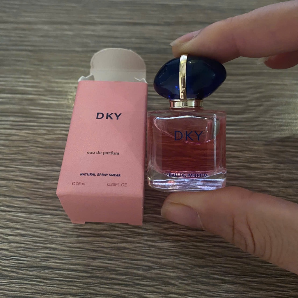 Nước Hoa Mini Vùng Chữ Tam Giác Dành cho Phái Nữ, Bí Ẩn Và Thơm Cuốn Hút 7.5ml Số Lượng Còn Ít Hàng Cao Cấp Sale