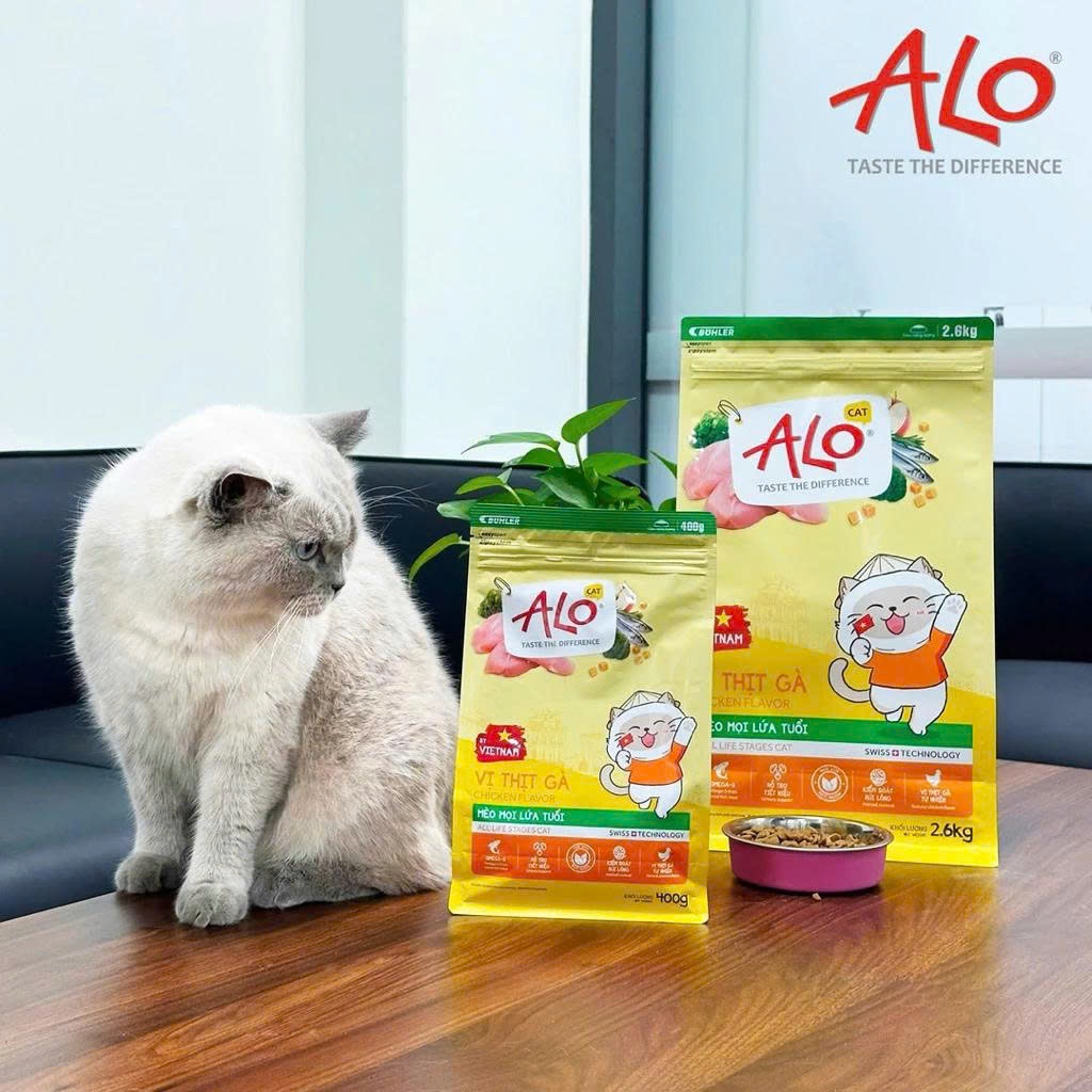 Thức ăn cho mèo ALO CAT dinh dưỡng sạch từ nguyên liệu Việt Nam dành cho mèo mọi lứa tuổi - 2.6kg
