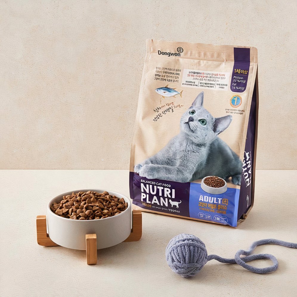 Hạt cho mèo con và mèo trưởng thành Nutri plan 1.5kg