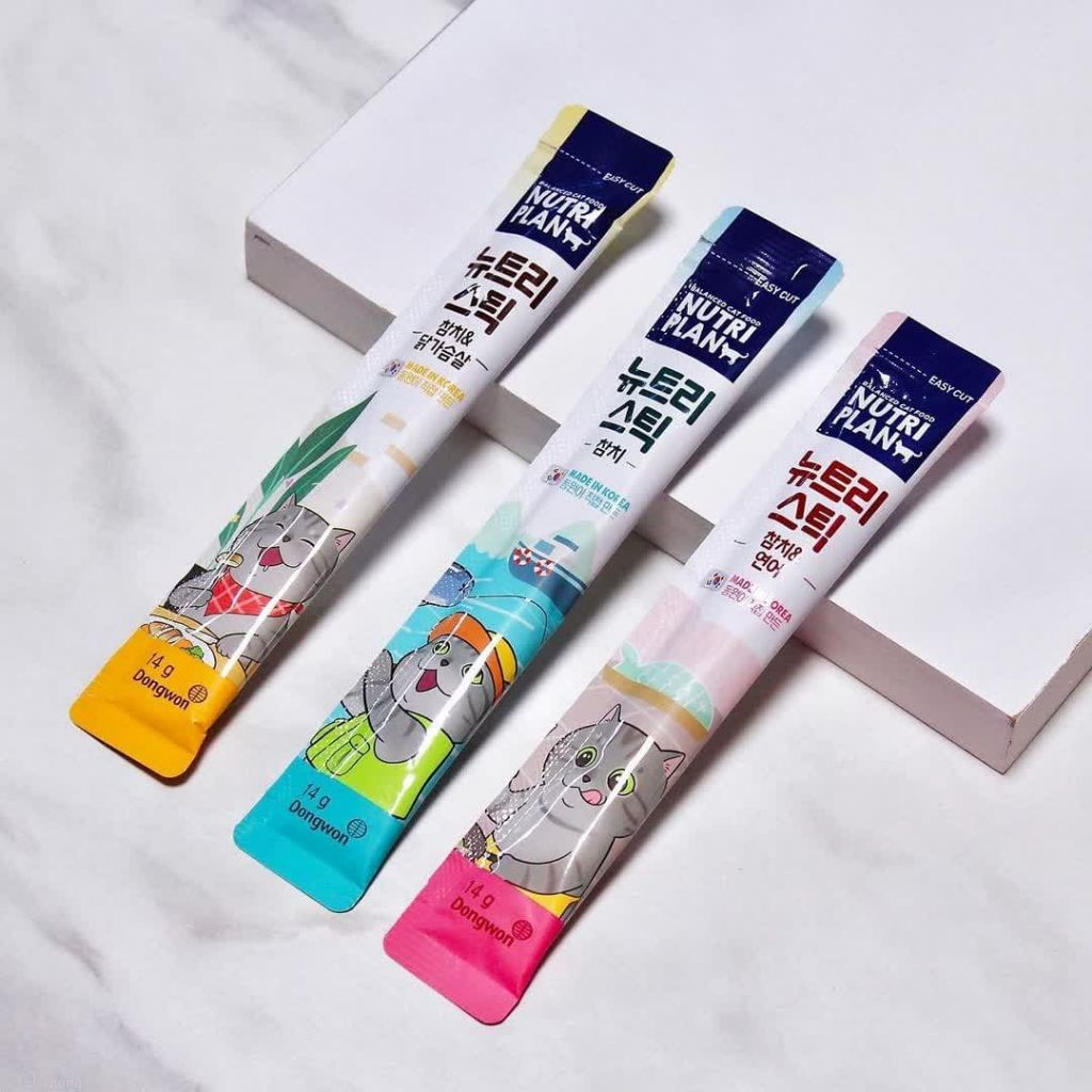 Súp thưởng dinh dưỡng cho mèo Nutri Stick vị Cá ngừ & Cá hồi, Gà 14g