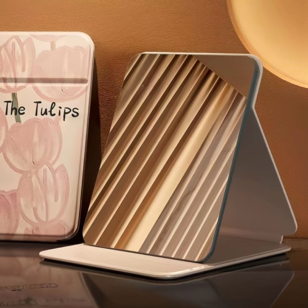 Gương Tulip Gấp Gọn 20x15.6cm – Gương Trang Điểm Để Bàn, Cầm Tay, Viền Bọc Da PU Cao Cấp, Gương Phẳng Soi Mặt Dễ Thưng