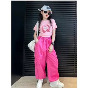 Set đồ bé gái áo thun in hình tai nghe phối quần ống rộng lưng thun phong cách cá tính thời trang năng động mẹ bé