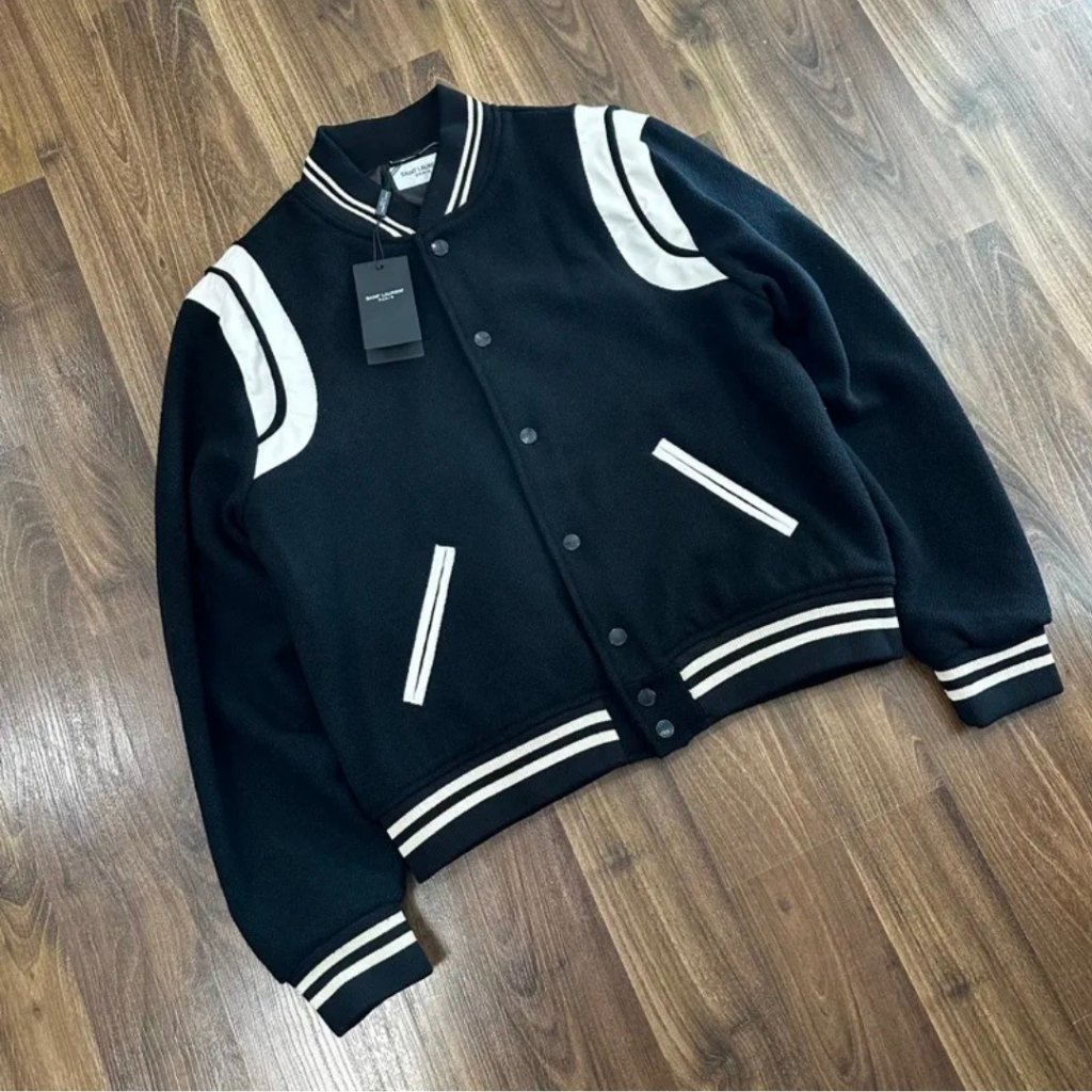 Áo Khoác Nam ,ao Bomber Nỉ 2 sọc vai nút bấm phong cách Trẻ Trung Năng Động Mặc Đôi Cặp Size 40-70kg - UNISEX 9999
