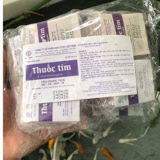 Thuố.c tím khử trùng, sát khuẩn hồ cá, loại bỏ trứng sán và sán bám trên hồ, loại bỏ vi khuẩn và mầm gây b.ênh