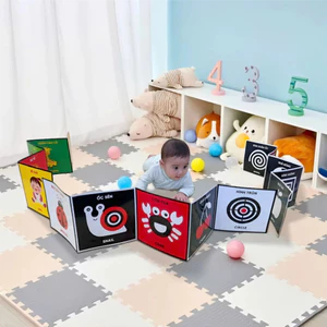 Thẻ Kích Thích Thị Giác Cho Bé - Bộ 3 Quyển Gấp Gọn Cho Trẻ Từ 0-3 Tuổi