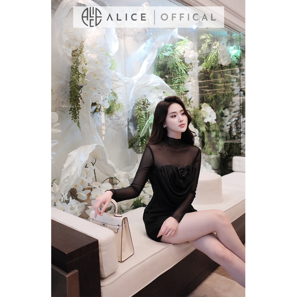 Set Đồ Nữ Sang Chảnh Alice Chất Trượt Nhật Mềm Mát, Áo Cổ Lọ Dài Tay Phối Lưới Đính Hoa Rời Kèm Quần Đùi S821
