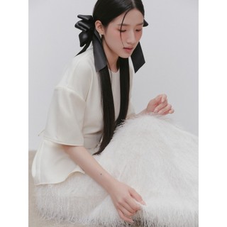 Chân váy OLV lông dáng maxi thanh lịch sang trọng White Feathered Maxi Skirt phù hợp đi tiệc
