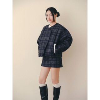 Set OLV áo khoác chần bông và chân váy ngắn Navy Kate Plaid Long Sleeves Set phù hợp thu đông