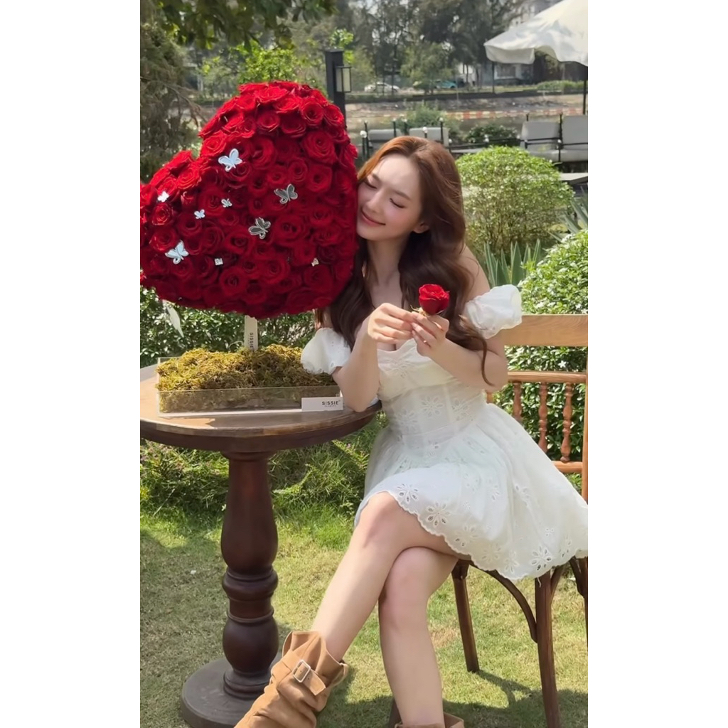 Mona dress vải boi tùng xoè bồng