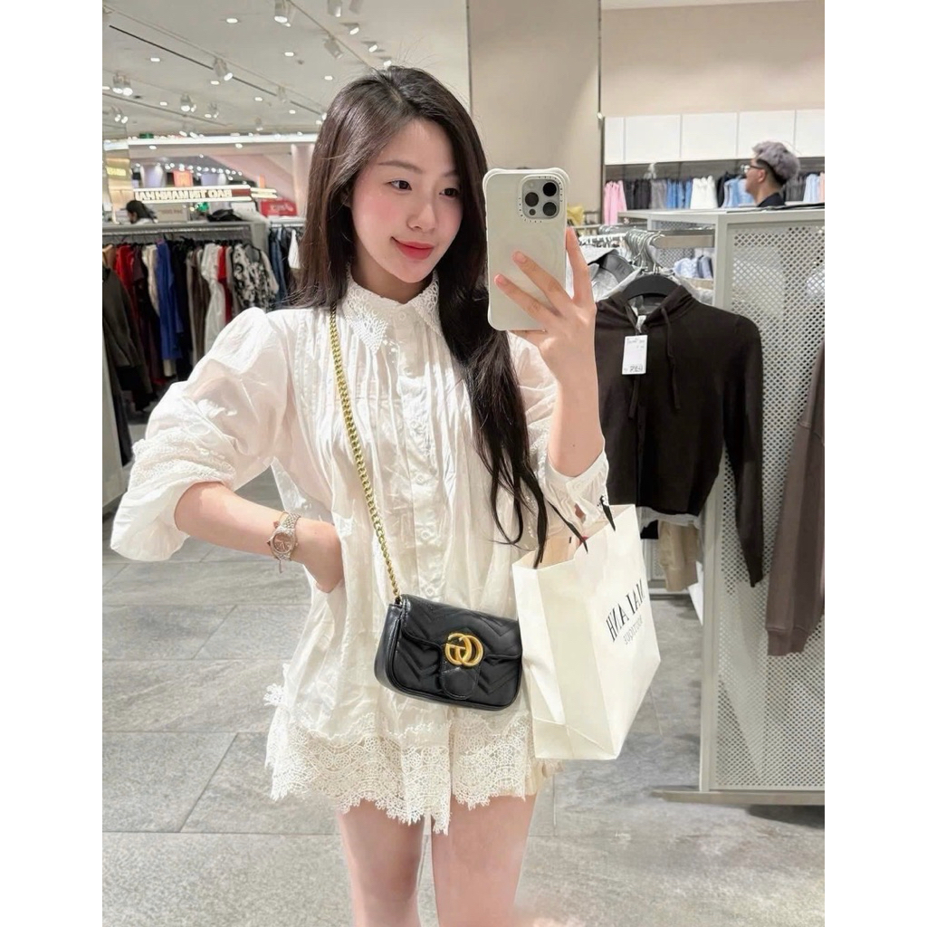 Áo sơmi dáng babydoll phối viền ren tiểu thư A11