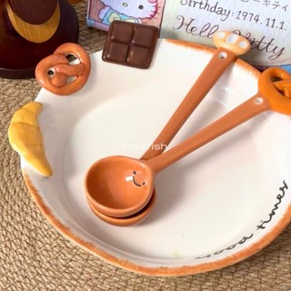 Muỗng Sứ Mini Cute Hình Bánh Mì & Đồ Ăn – Muỗng Ăn Tráng Miệng, Pha Cà Phê, Phụ Kiện Bàn Làm Việc Dễ Thương
