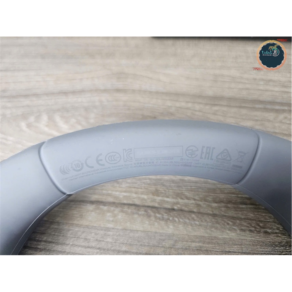 Loa đeo cổ JBL SoundGear BTA FULL NGUYÊN BOX ( BẢN CAO NHẤT )