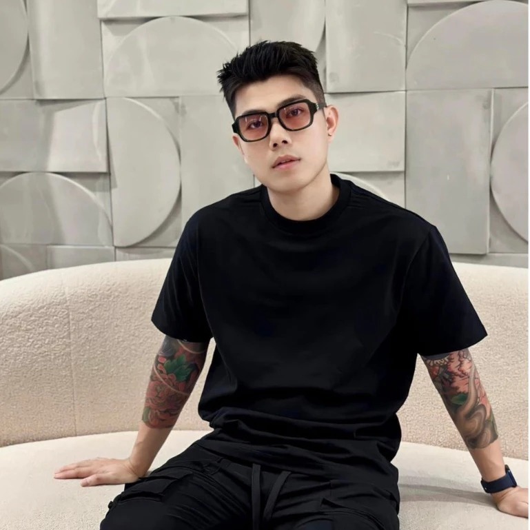 Áo Thun Trơn From Rộng Thoáng Mát Full Nhiều Màu Áo Basic Phong Cách Trẻ Trung Năng Động