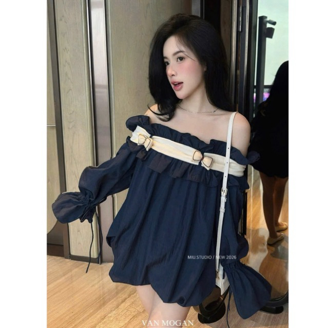 MIU.STUDIO • Áo váy trễ vai phối bèo tay bồng đính nơ viền đá cao cấp , Áo trễ vai tiểu thư from bí bồng xoè kèm quần