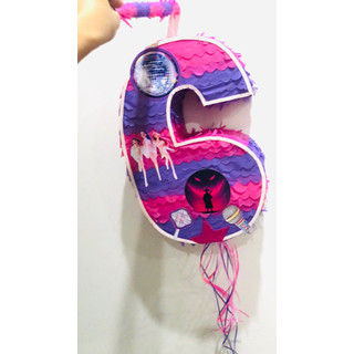 Pinata đập kẹo Demon Hunter number 6 dành cho bé