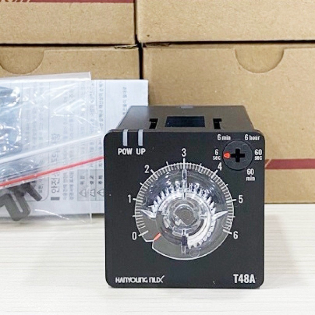 Rơ le thời gian Hanyoung T48A 220V kèm đế, relay thời gian điện tử,timer hanyoung, rơ le thời gian, rơ le hẹn giờ, timer