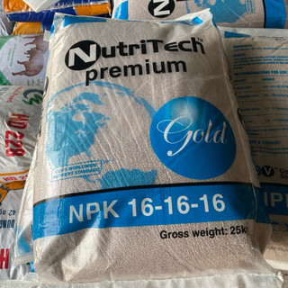 (1kg) Phân NPK 16-16-16 CCV  Nga- Chuyên ra hoa, nuôi trái cây ăn trái Sầu Riêng, Bưởi, Xoài, hoa kiểng