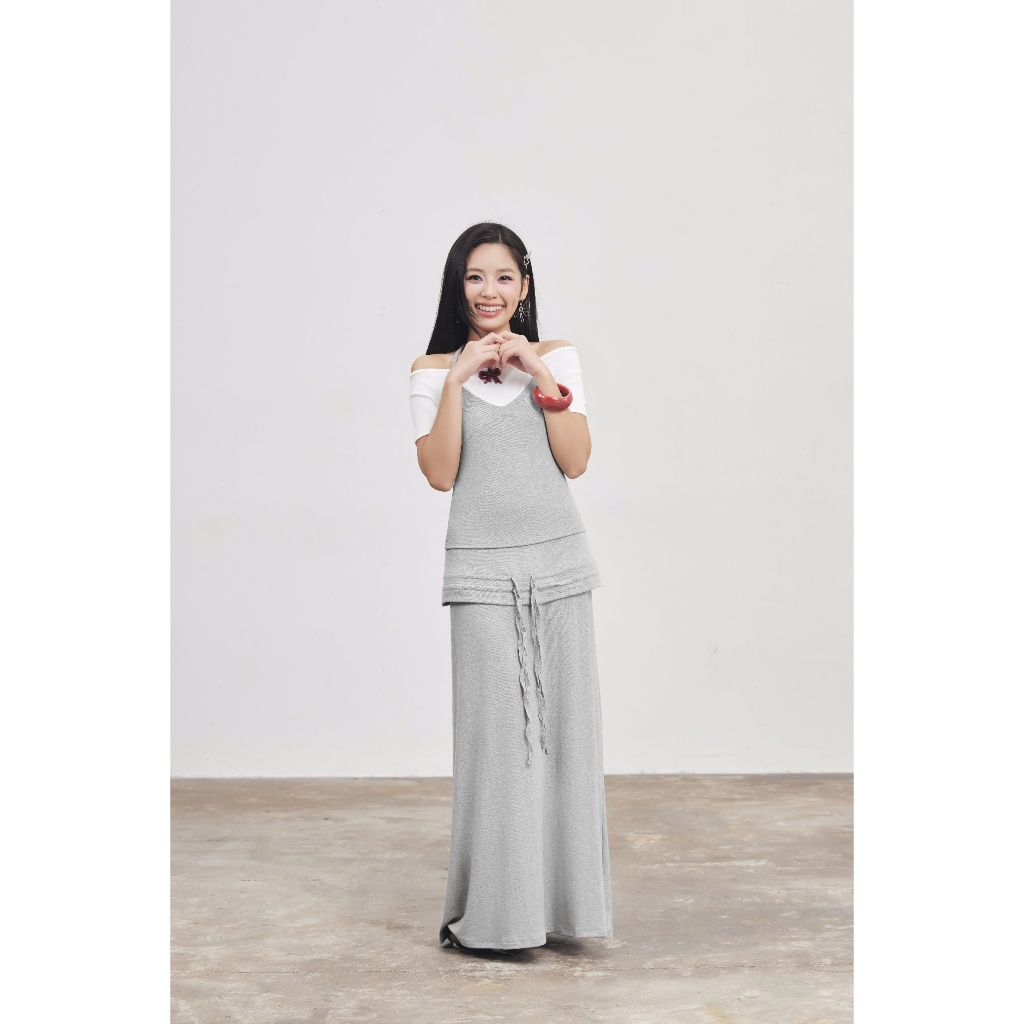 (Bán Lẻ) Set Nữ PANISH Áo Cổ Yếm Phối Chân Váy Dài Chất Thun Lạ Mắt SECODEE