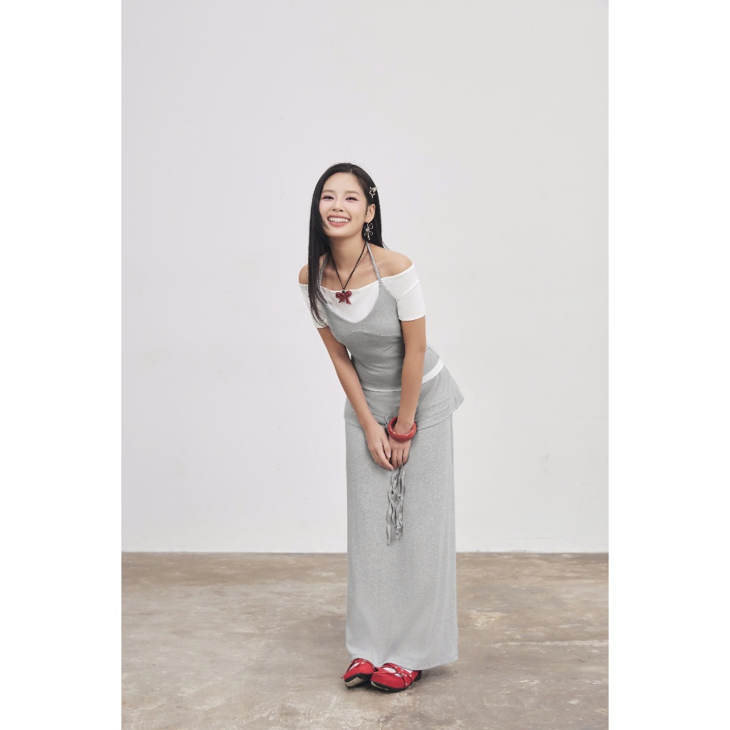 (Bán Lẻ) Set Nữ PANISH Áo Cổ Yếm Phối Chân Váy Dài Chất Thun Lạ Mắt SECODEE