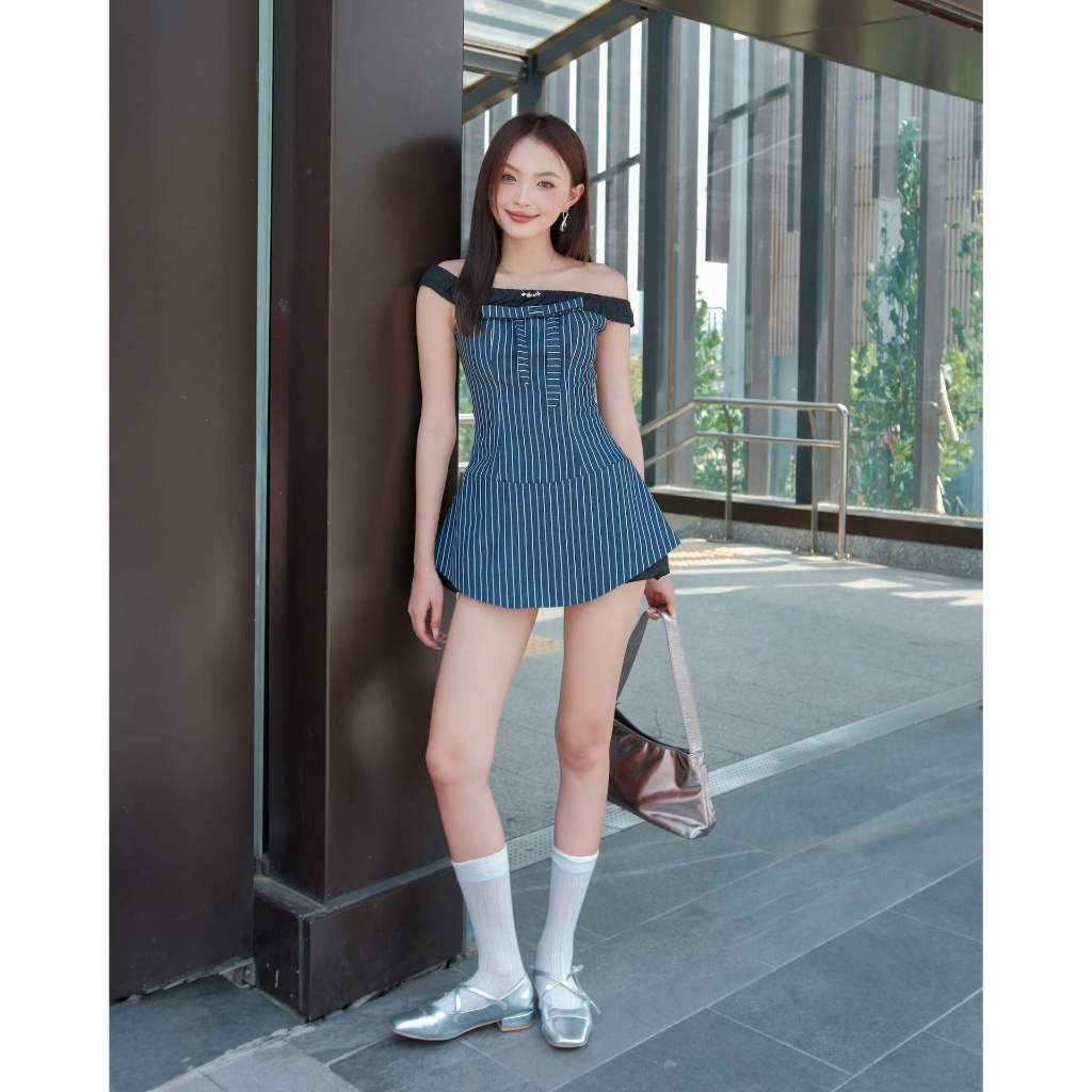 Jumpsuit Nữ UPHOR Trễ Vai Kẻ Sọc Dễ Thương SECODEE