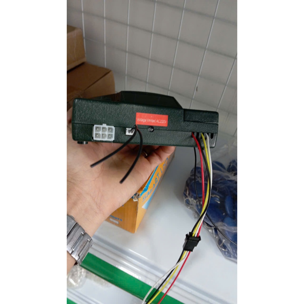 Hộp nhận cửa cuốn CH365 chống sao chép