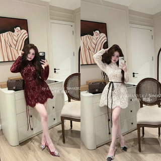 Váy ren trắng dự tiệc tay dài kín đáo thanh lịch phối dây nơ đen