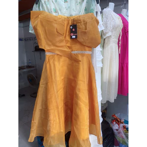 váy tơ 2 lớp duói 52kg