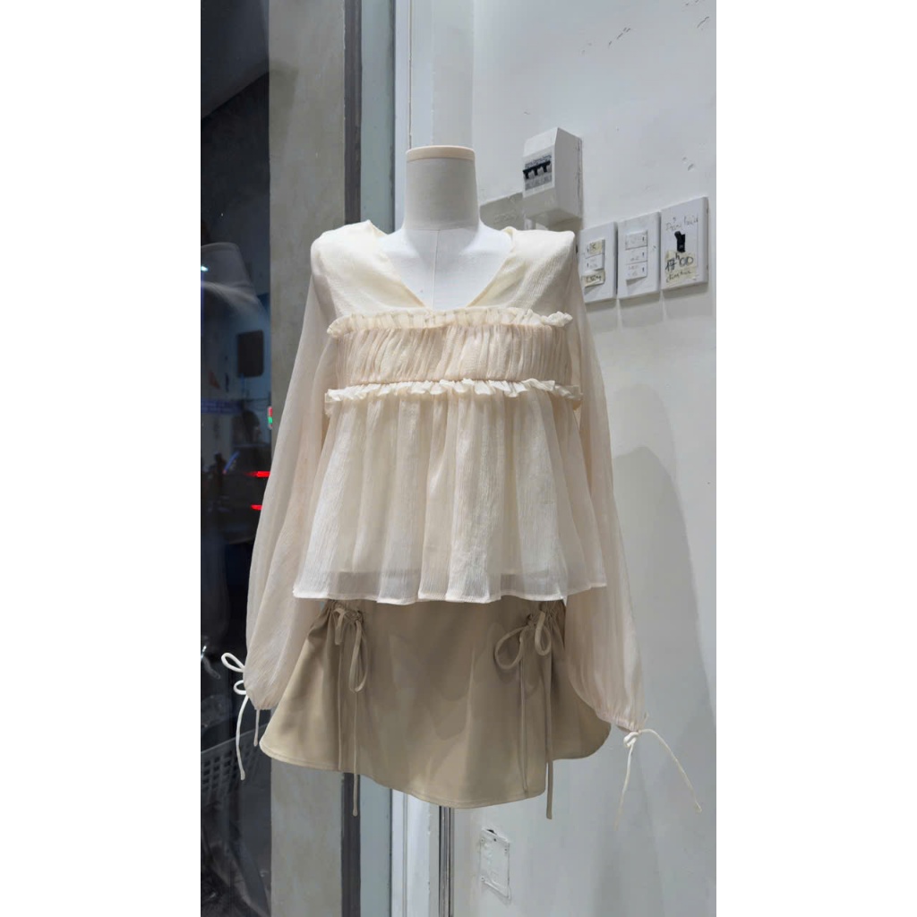 Chân Váy Nữ UNCOS SKIRT Form A Xòe Phối Túi Dây Rút Dễ Thương SECODEE
