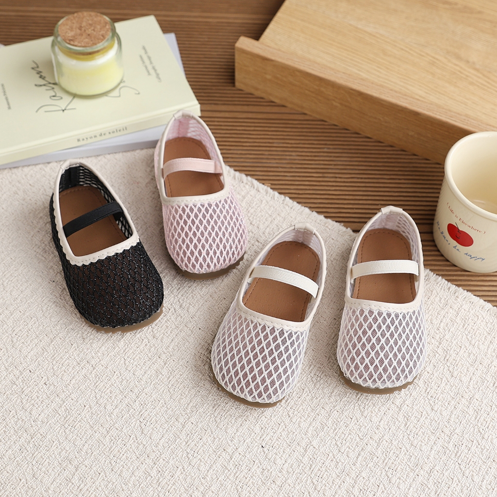 Giày dép mùa xuân mới cho bé gái, giày dép dễ phối đồ, đế mềm, dễ thương, thời trang, thoáng khí.