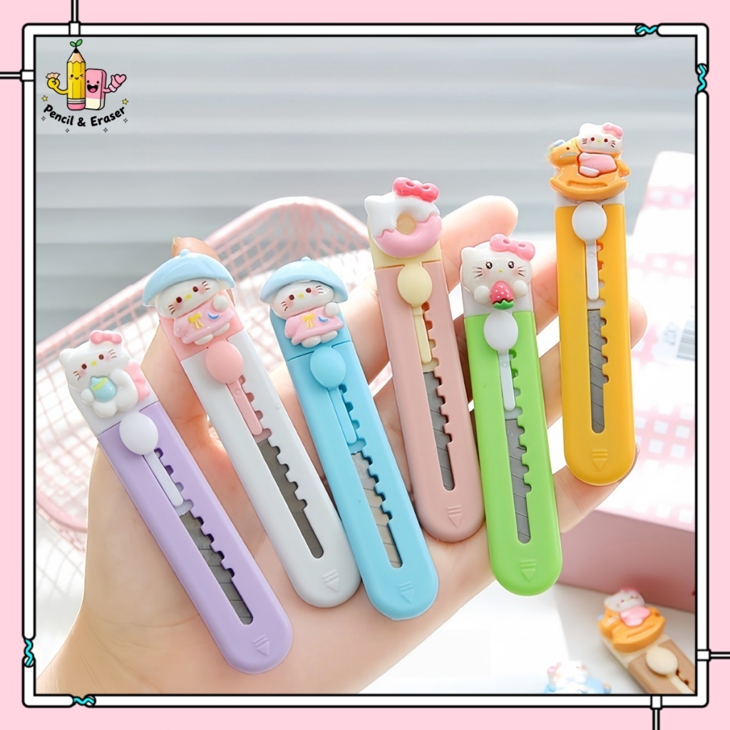 Bút Dao Dọc Giấy Mini Gắn Charm (Mẫu Hoạt Hình Dễ Thương) – Dao Mở Hàng/Bóc Thư Trong Suốt