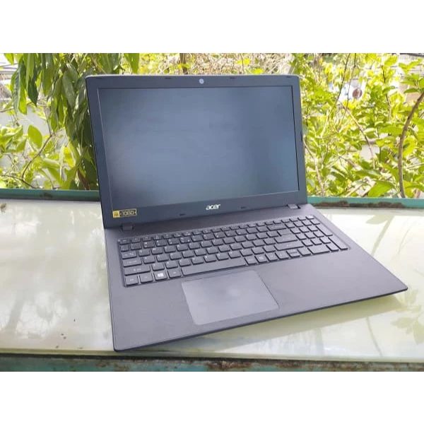 Laptop Cũ Acer Aspire E5-575 Core I7-7500U Ram 8GB/ SSD 128GB + HDD 500GB/ VGA Nvidia GeForce 940MX/ LCD 15.6'' inch FHD