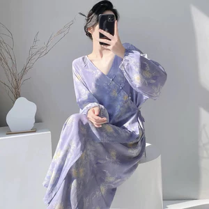 Váy Mặc Nhà Nữ Dáng Dài Tay Lỡ In Hoa – Phong Cách Nhẹ Nhàng Thanh Lịch
