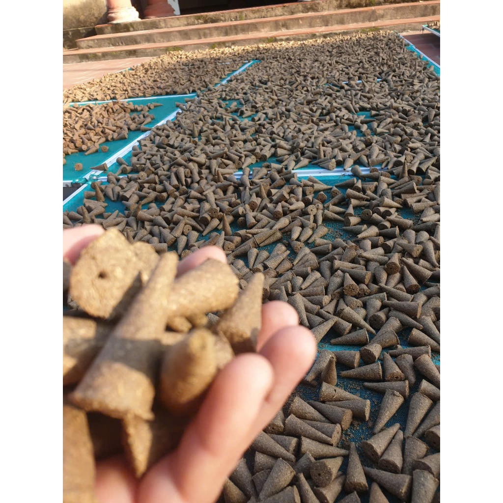 50 - 55 Nhang Nụ Thảo Dược Bồ Kết VIETKET 100g - Có Nụ Cháy Kém Vì Không Tạo Cháy, Xông Thơm Ấm Nhà, Tẩy Uế, Tự Nhiên