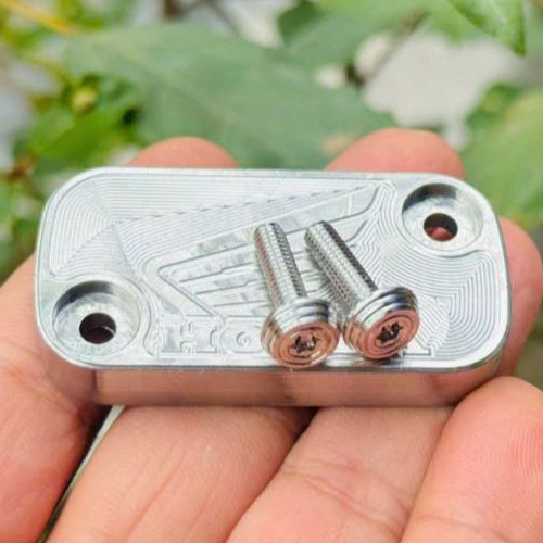 Nắp Bình Dầu CNC INOX304 tặng kèm Ốc Salaya gắn xe máy Wave Dream Blade RSX....2 lỗ xéo