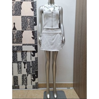 Set áo croptop dây kéo và quần giả váy vnxk dư IRIS